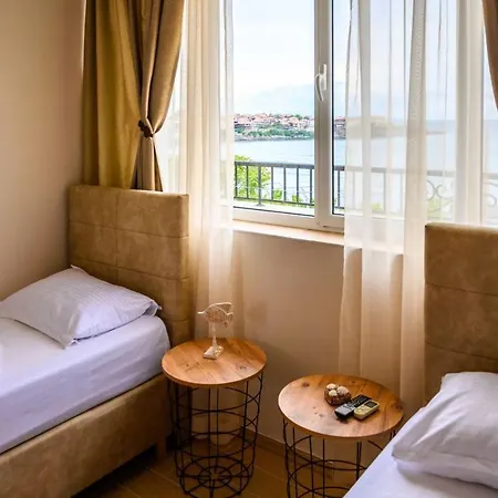 Hotel Effect Saint Mina 2*