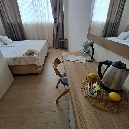 Effect Saint Mina Sozopol