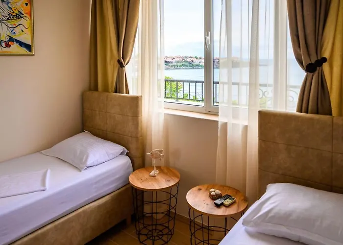 Hotel Effect Saint Mina 2*